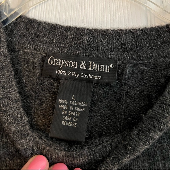 Grayson & Dunn Authentic Cashmere Sweater - Picture 4 of 6